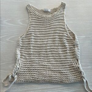 GAP Cream and Gray Cropped Tie Front Tank Top